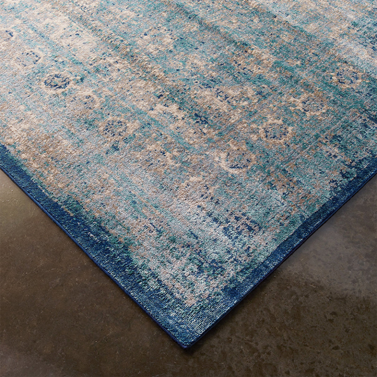 We provide oriental rug cleaning services in Tampa
